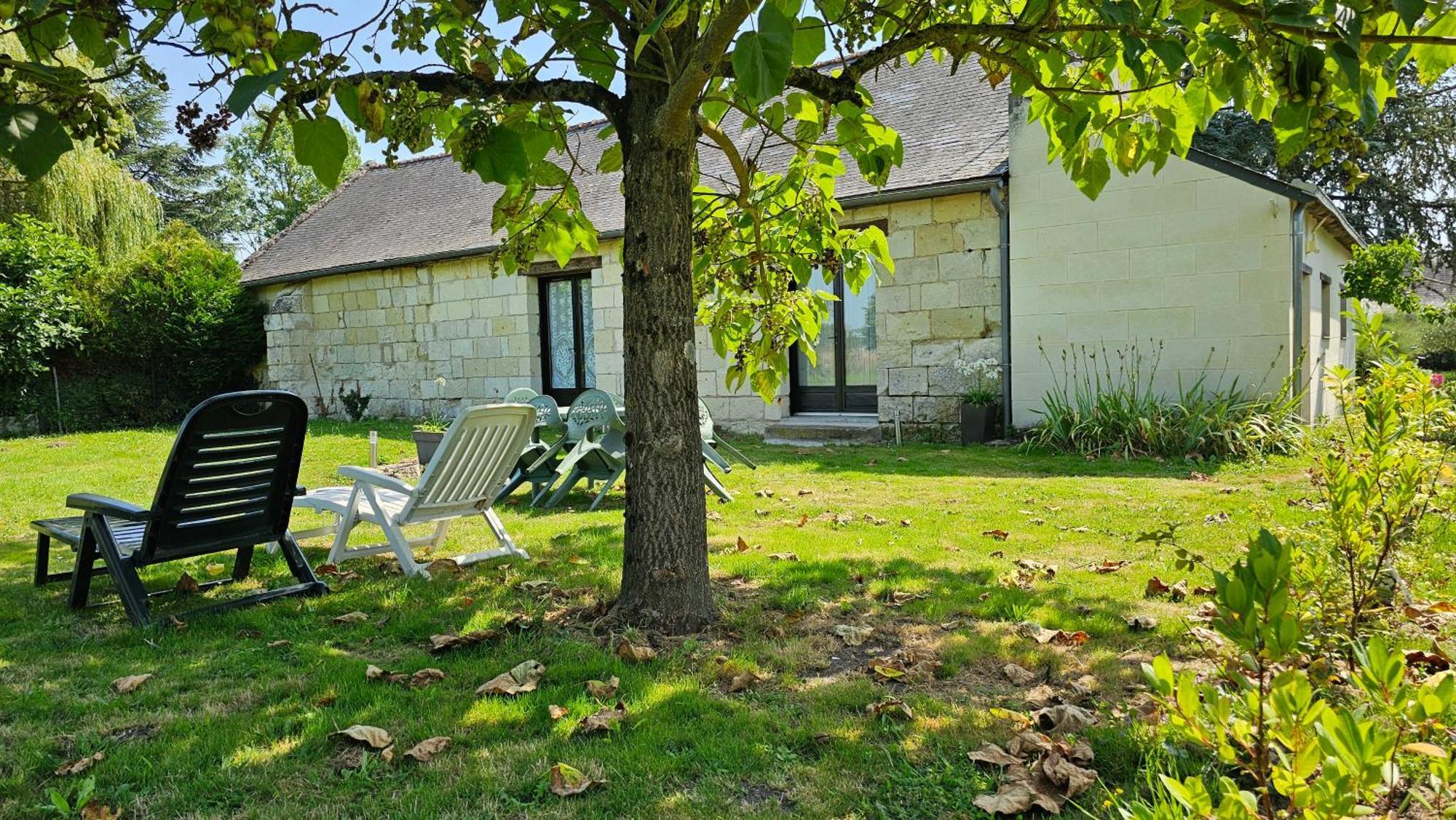 Domaine Des Moizons, Le Figuier Apartment Villebernier Exterior photo